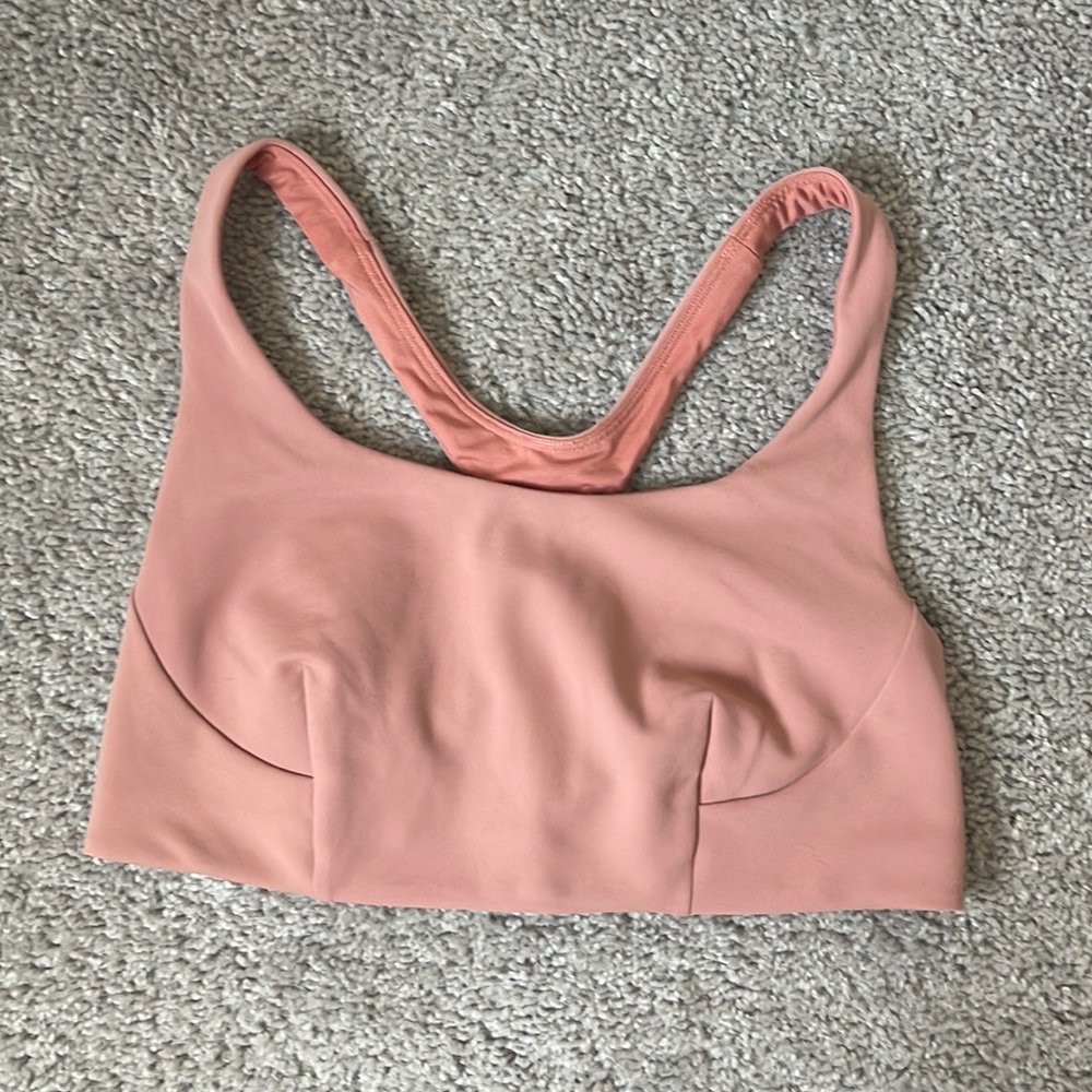 Lululemon Wunder Train sports bra size 8